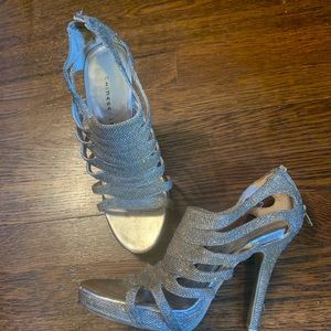 Gold sparkle chinese laundry heels